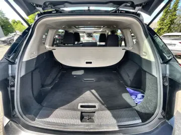 X-Trail Klimaaut.|SHZ vo+hinten|NAVI|Pano|LED