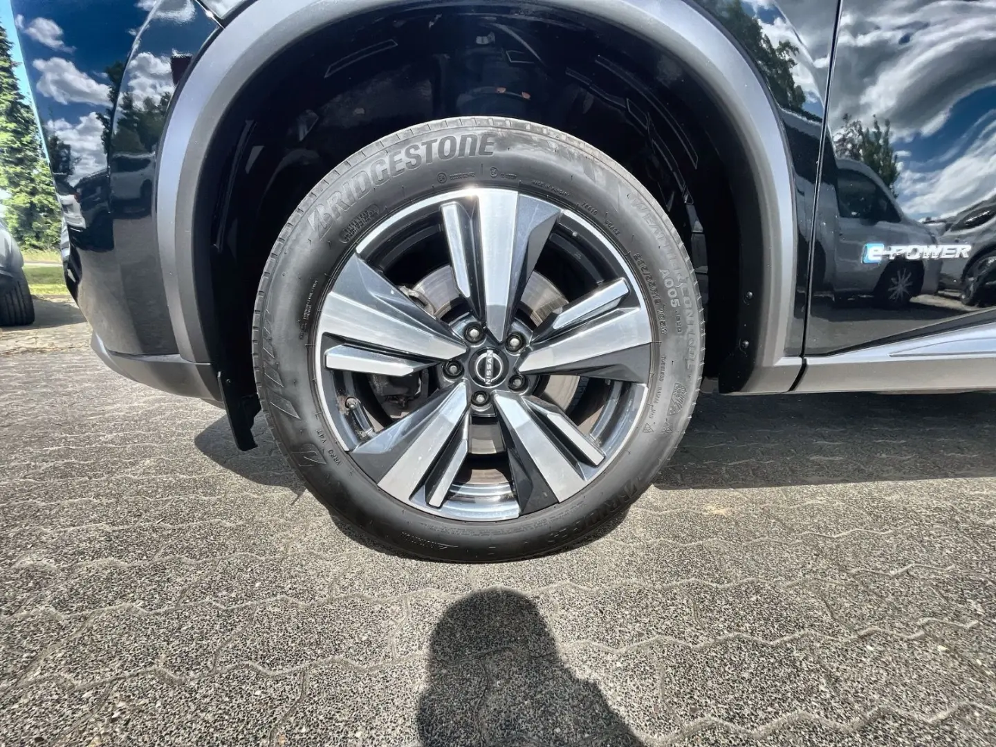 X-Trail Klimaaut.|SHZ vo+hinten|NAVI|Pano|LED