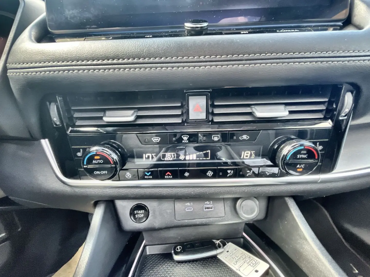 X-Trail Klimaaut.|SHZ vo+hinten|NAVI|Pano|LED