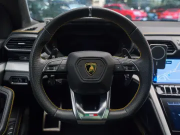 Lamborghini Urus 4.0 V8 Autom.