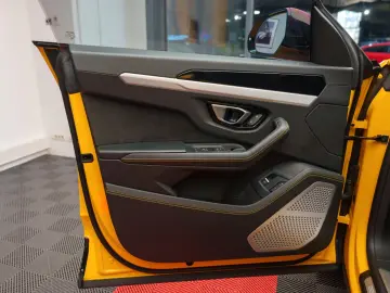 Lamborghini Urus 4.0 V8 Autom.