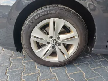 VW Golf Life 1.5 eTSI ACT DSG mild hybrid