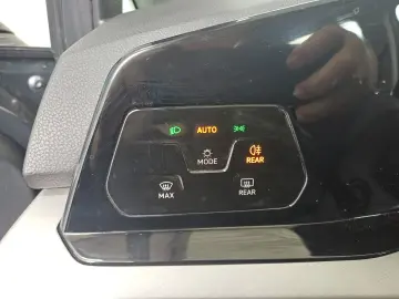 VW Golf Life 1.5 eTSI ACT DSG mild hybrid