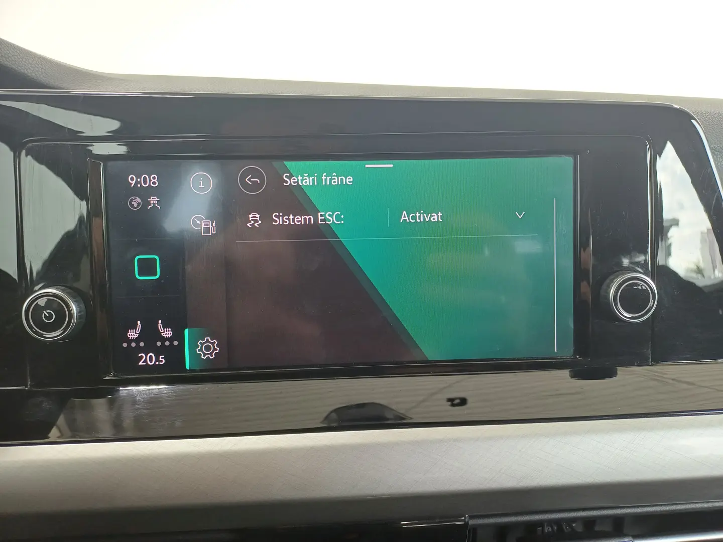 VW Golf Life 1.5 eTSI ACT DSG mild hybrid