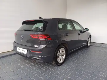 VW Golf Life 1.5 eTSI ACT DSG mild hybrid