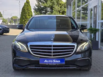 Mercedes-Benz E 220 d T 9G-TRONIC Exclusive