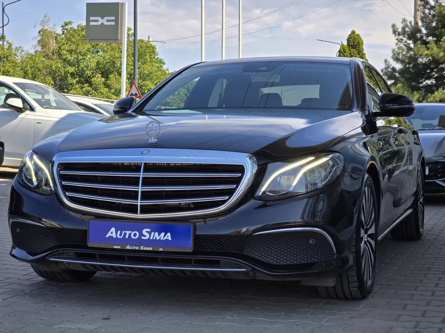 Mercedes-Benz E 220 d T 9G-TRONIC Exclusive