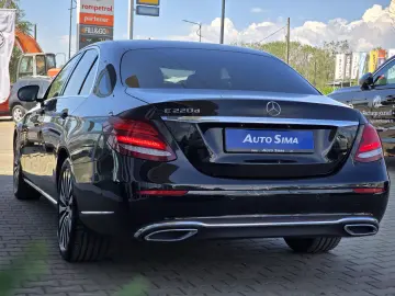 Mercedes-Benz E 220 d T 9G-TRONIC Exclusive