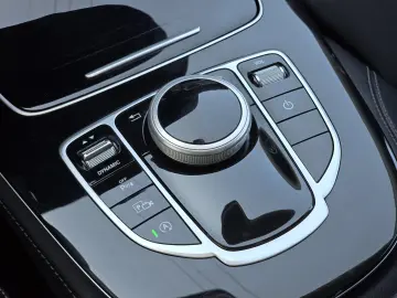Mercedes-Benz E 220 d T 9G-TRONIC Exclusive
