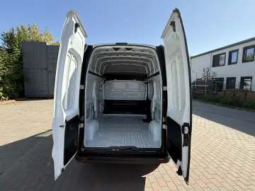 Renault Trafic 2.0 Blue dCi 146CP Authentique L2H2