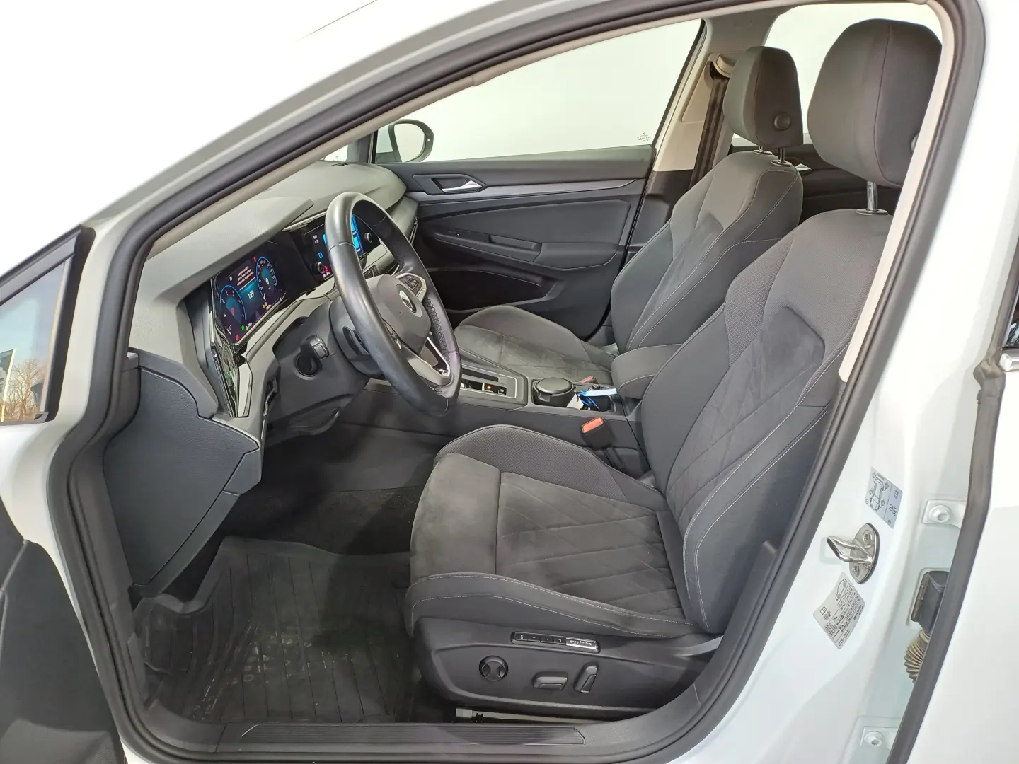 VW Golf Style 2.0TDI 150CP DSG