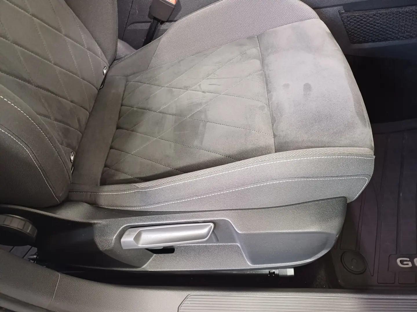 VW Golf Style 2.0TDI 150CP DSG