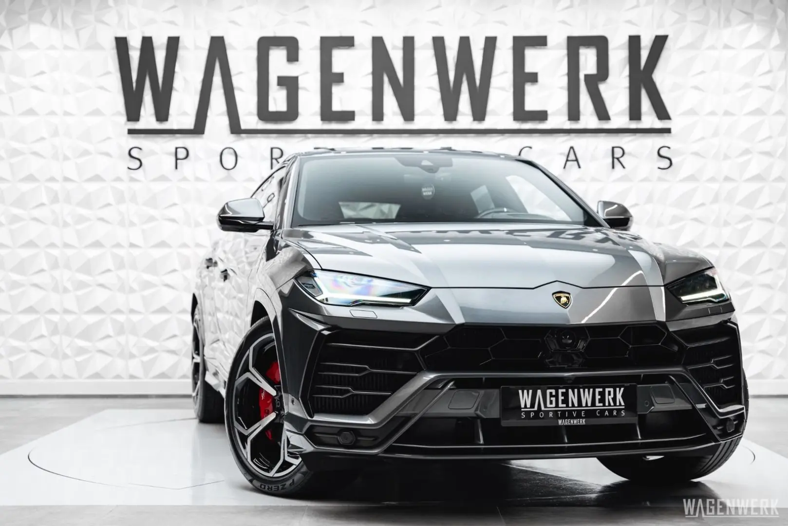 Urus 1.HAND Q-CITURA PANORAMA ACC HEAD-UP