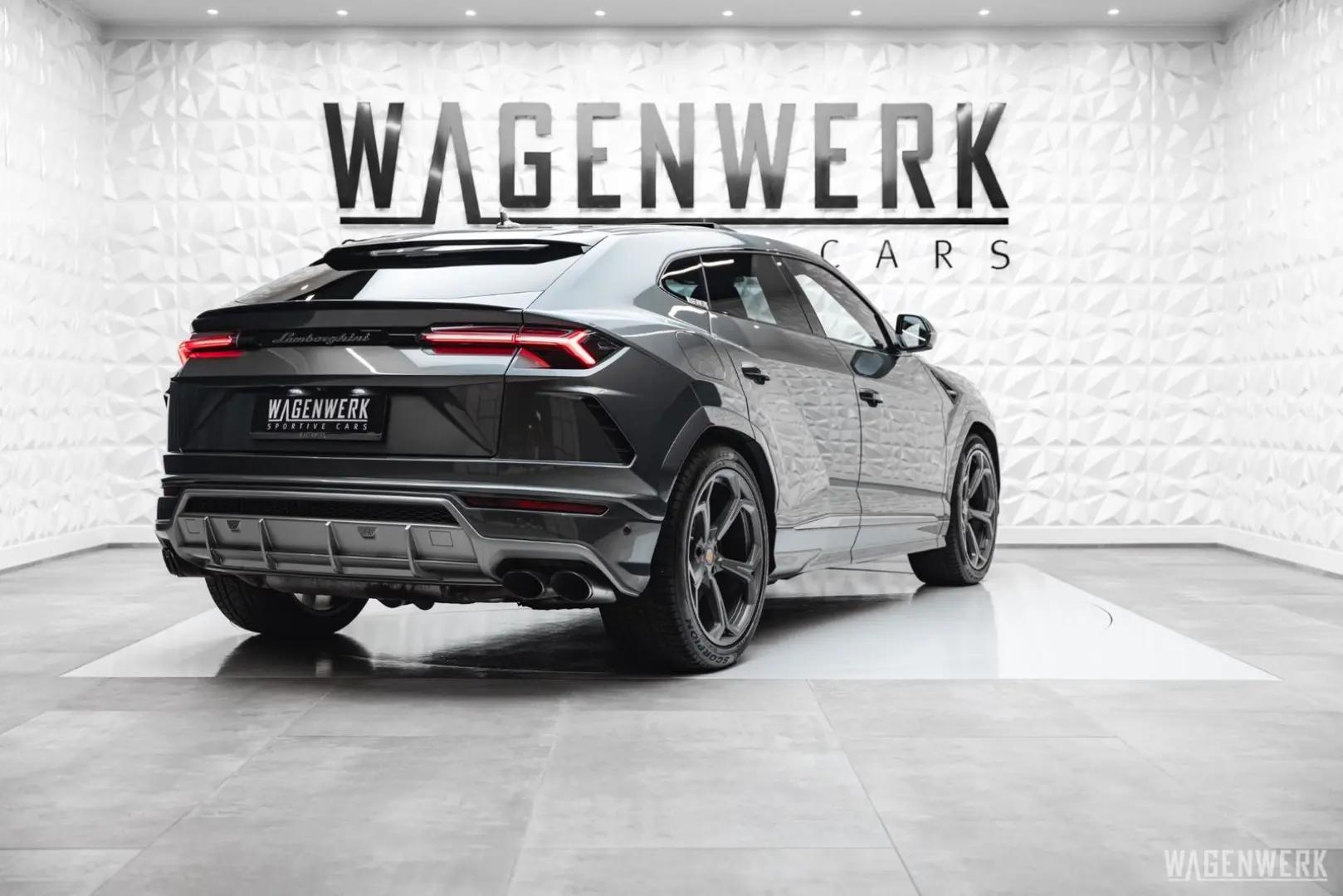 Urus 1.HAND Q-CITURA PANORAMA ACC HEAD-UP