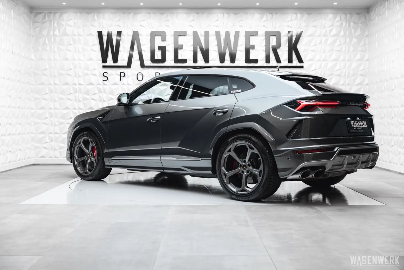 Urus 1.HAND Q-CITURA PANORAMA ACC HEAD-UP