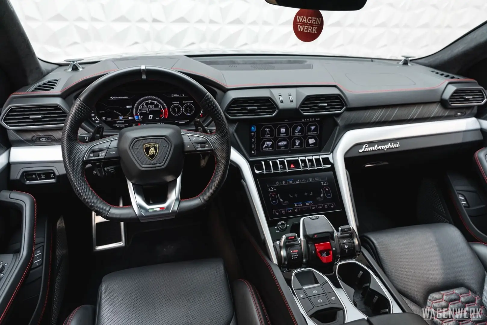 Urus 1.HAND Q-CITURA PANORAMA ACC HEAD-UP