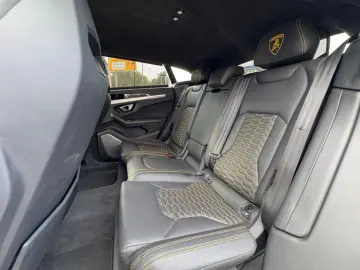 Urus 4.0 V8 Autom./23Zoll/HEADUP/KERAMIK/NACHTSI