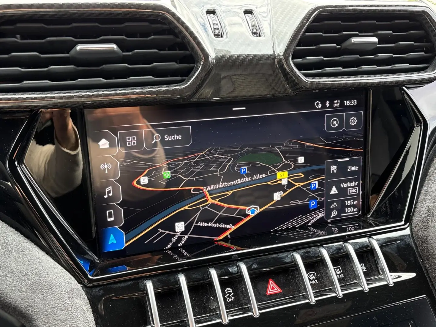 Urus 4.0 V8 Autom./23Zoll/HEADUP/KERAMIK/NACHTSI