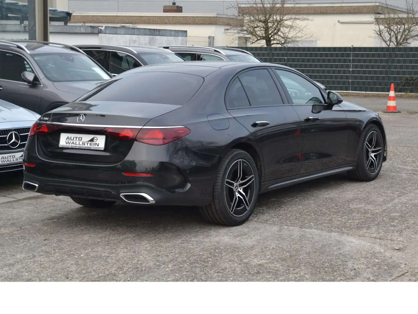 E 200 AMG Line Advanced W214 (Night KLGo Ambient