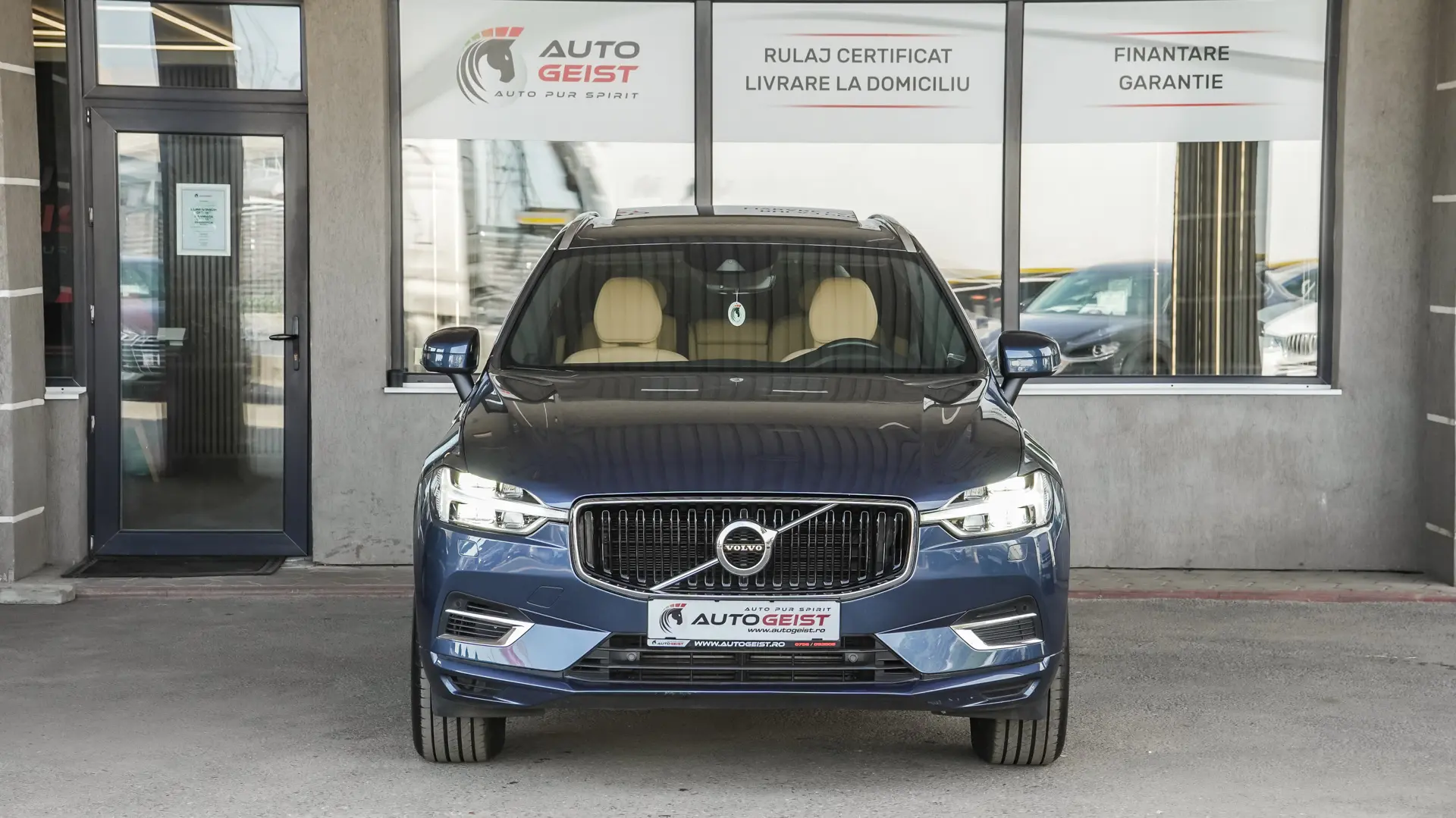 VOLVO XC60 T8 TWIN ENGINE AWD BUSSINES PLUS SPORT