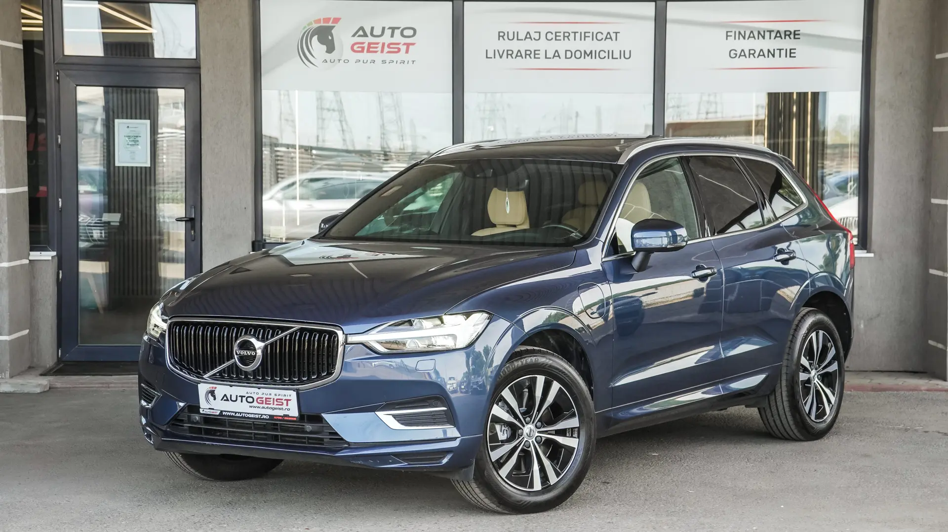 VOLVO XC60 T8 TWIN ENGINE AWD BUSSINES PLUS SPORT