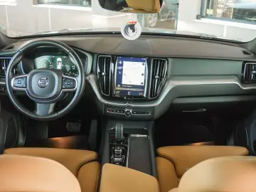 VOLVO XC60 T8 TWIN ENGINE AWD BUSSINES PLUS SPORT