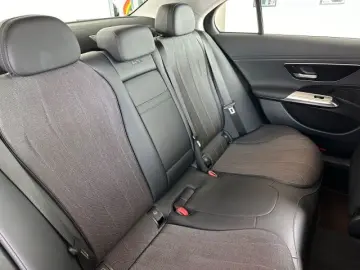 E 220 d Avantgarde PANORAMA+DISTRONIC+KAMERALED