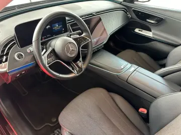 E 220 d Avantgarde PANORAMA+DISTRONIC+KAMERALED