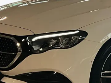 E 220 d Limousine Night S-Sitz ACC PDC SHZ LED
