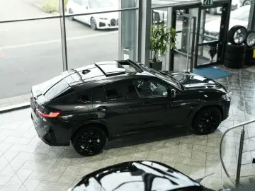 X4 xDrive20i M Sport 20LM Panorama AHK Laser