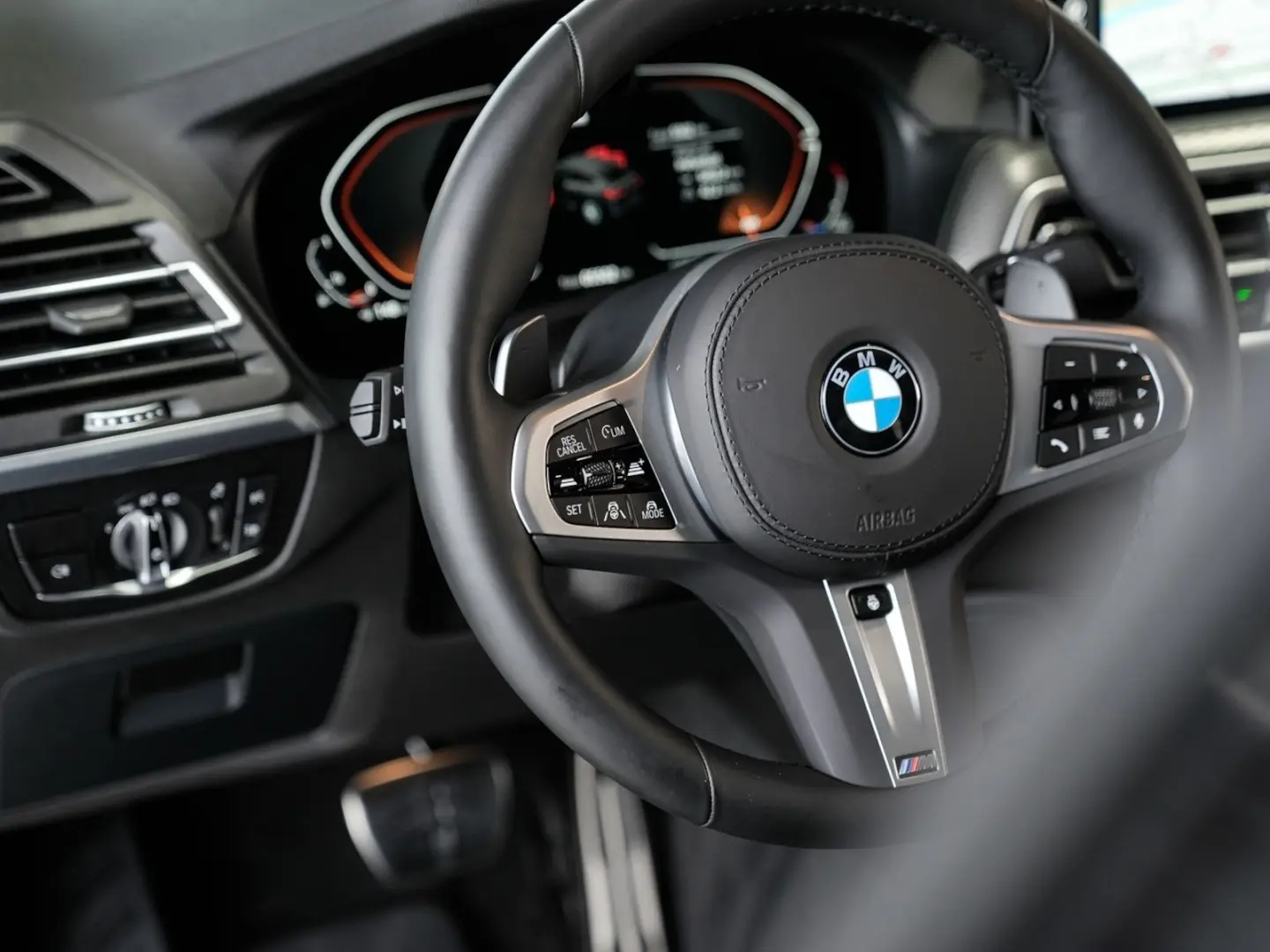 X4 xDrive20i M Sport 20LM Panorama AHK Laser