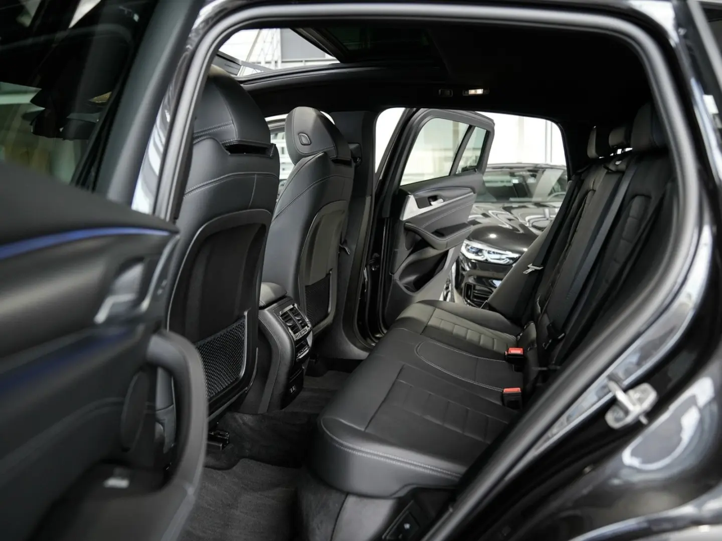 X4 xDrive20i M Sport 20LM Panorama AHK Laser