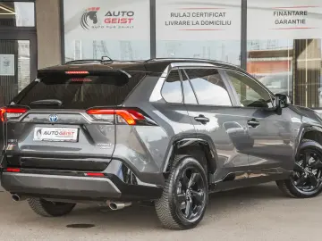 TOYOTA RAV4 AWD-i STYLE