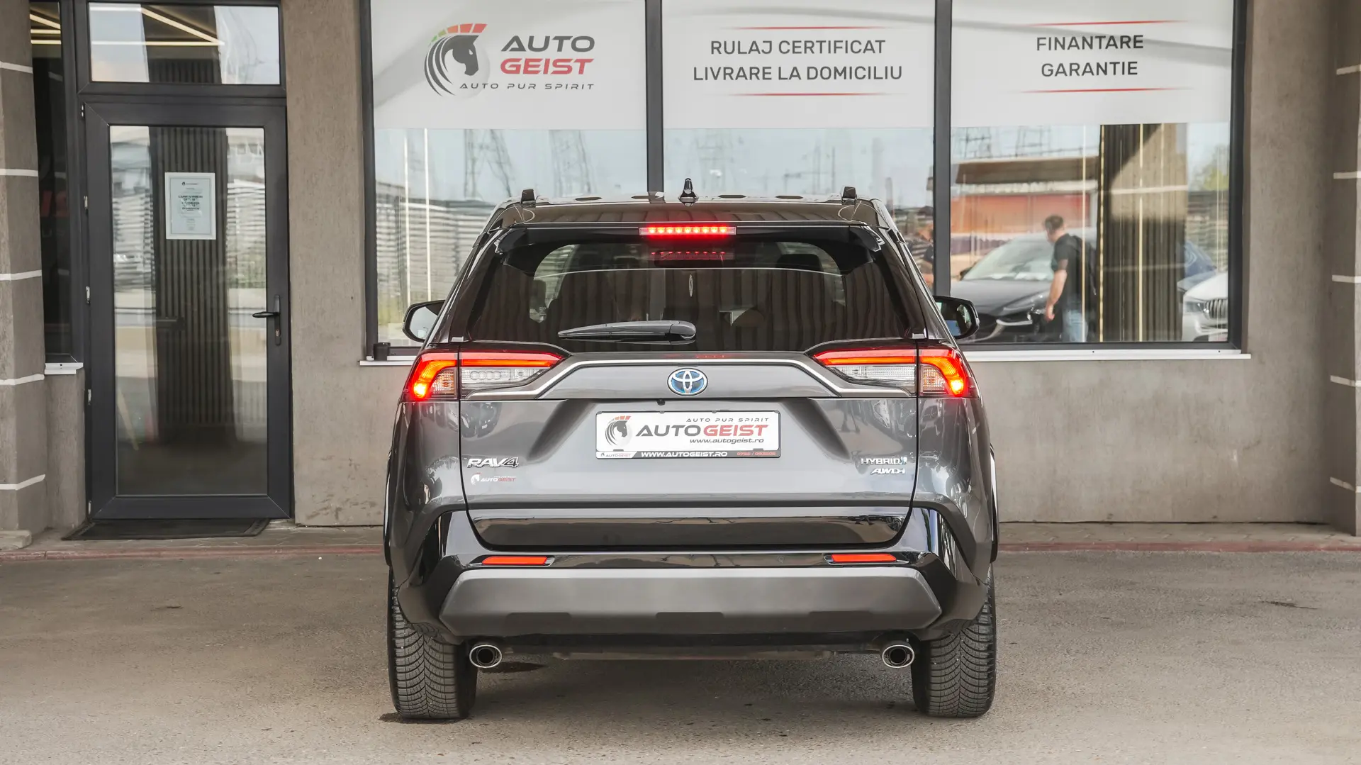 TOYOTA RAV4 AWD-i STYLE