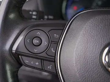 TOYOTA RAV4 AWD-i STYLE