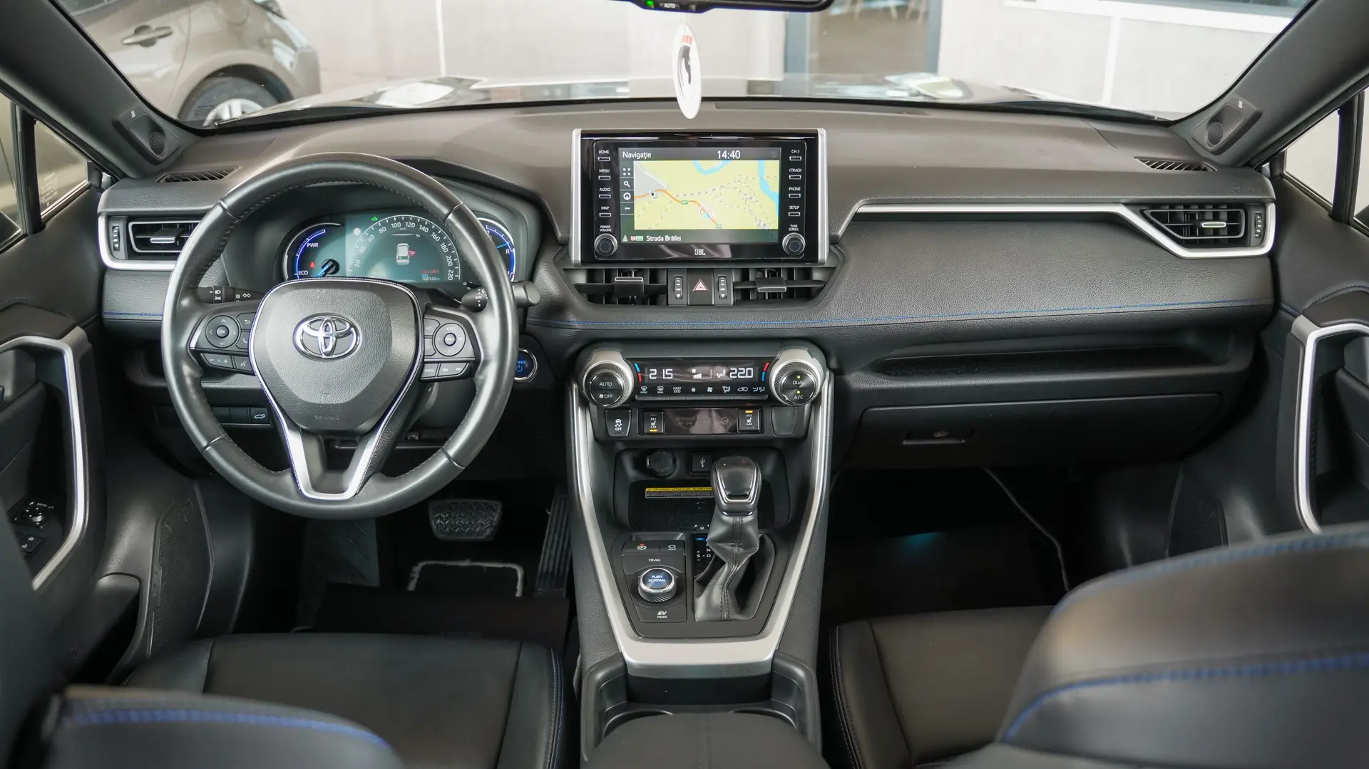 TOYOTA RAV4 AWD-i STYLE