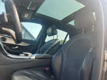 GLC 250 4Matic AMG-LINE SHZ RKAM KLIMA PANO 8FAC