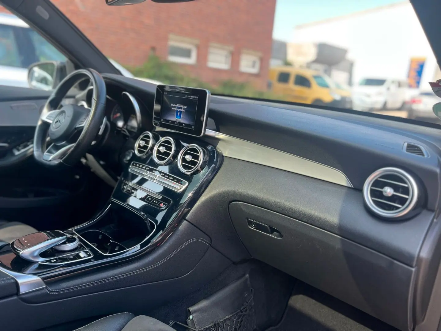 GLC 250 4Matic AMG-LINE SHZ RKAM KLIMA PANO 8FAC
