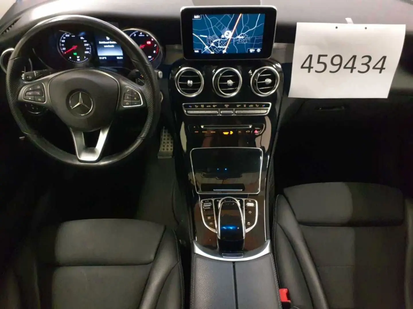 GLC 300 4M-AMG PANO StHz DIS AssiPL