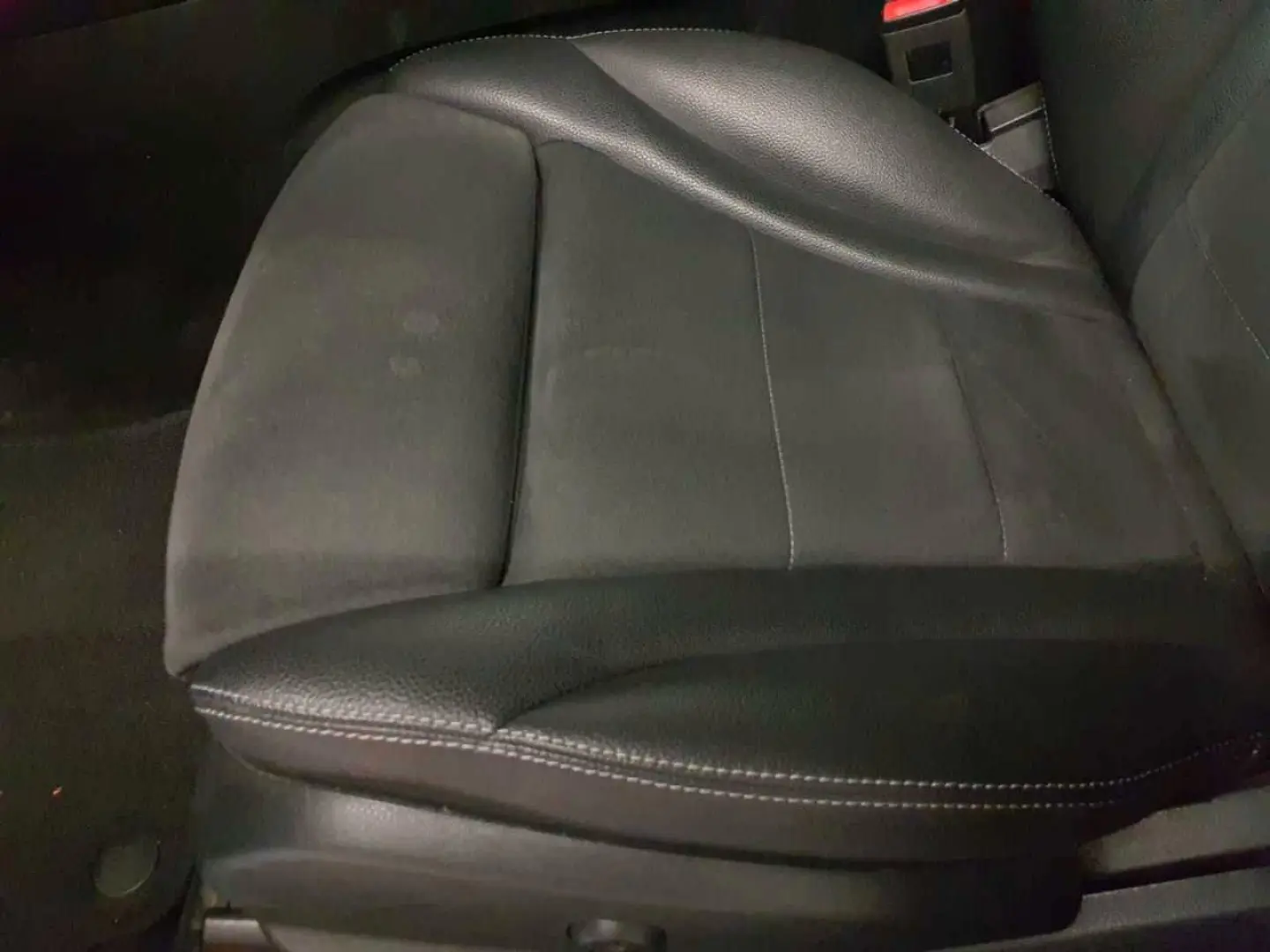 GLC 300 4M-AMG PANO StHz DIS AssiPL