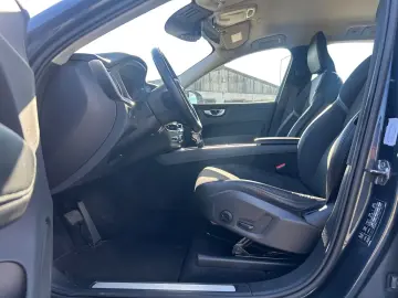XC60 D4 Momentum