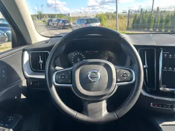 XC60 D4 Momentum