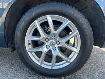 XC60 D4 Momentum