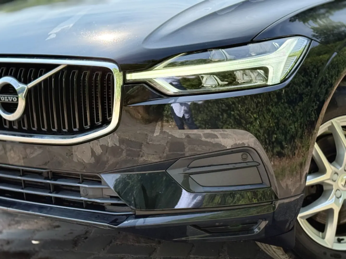 XC60 D4 Momentum Geartronic*PANO*LED*LEDER*