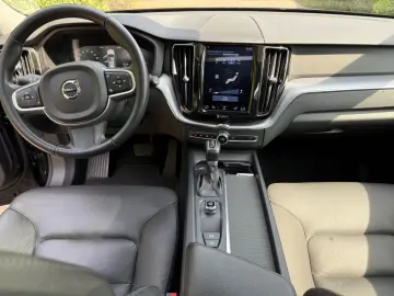 XC60 D4 Momentum Geartronic*PANO*LED*LEDER*