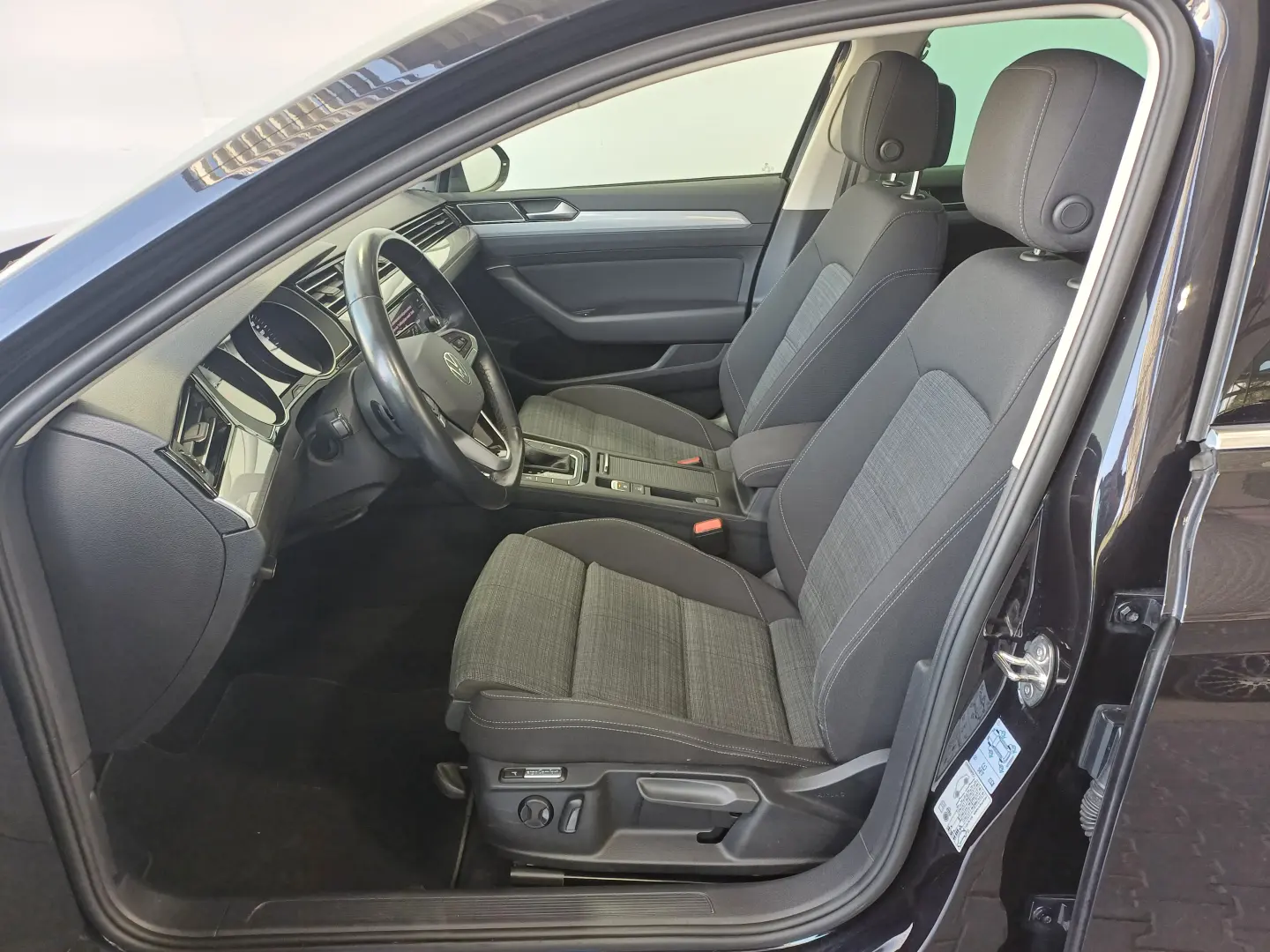 VW Passat Variant Business 2.0TDI 150CP DSG