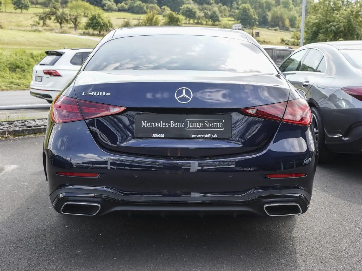 C 300 e AMG Night Distronic Digital-Light Kamera