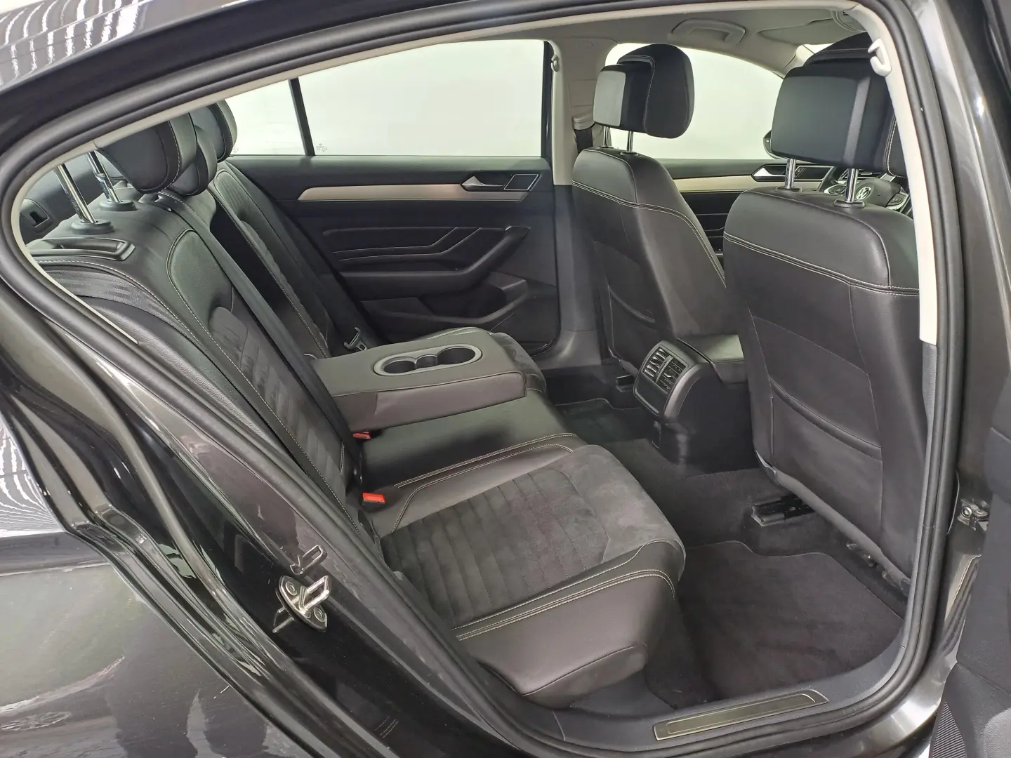 VW Passat Highline 2.0TDI 150CP DSG
