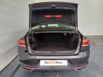 VW Passat Highline 2.0TDI 150CP DSG