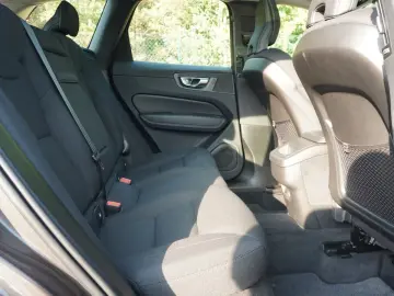 XC60 B4 Facelift Mom Pro Googl/H&K/Pano/FourC/Qi